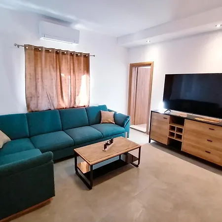 Dolani Villa *