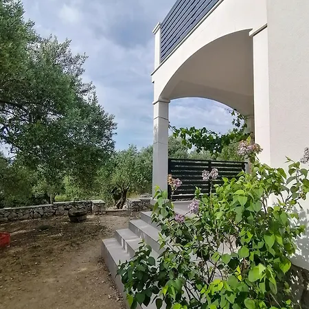 Dolani Villa